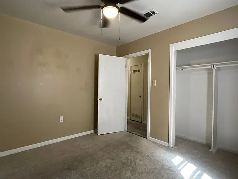 1314 Oak Dr — Photo 15