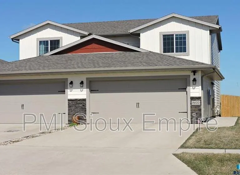 9600 W Broek Dr — Photo 1