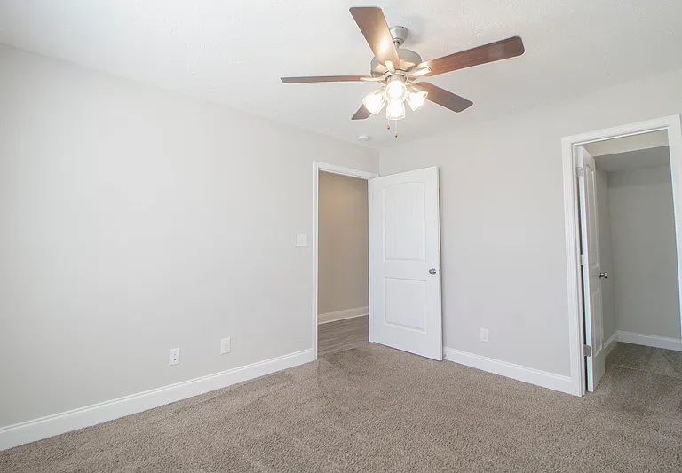 1000-103 Henry Place Blvd — Photo 2