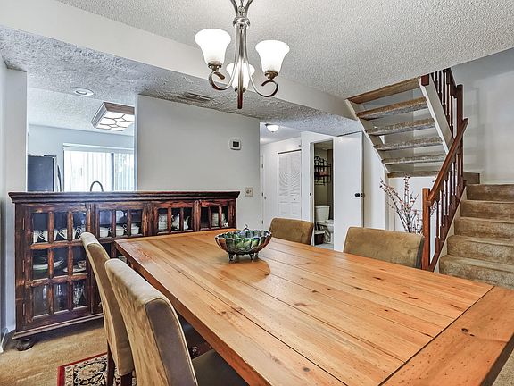 5th image of 7037 Prestwick Cir N