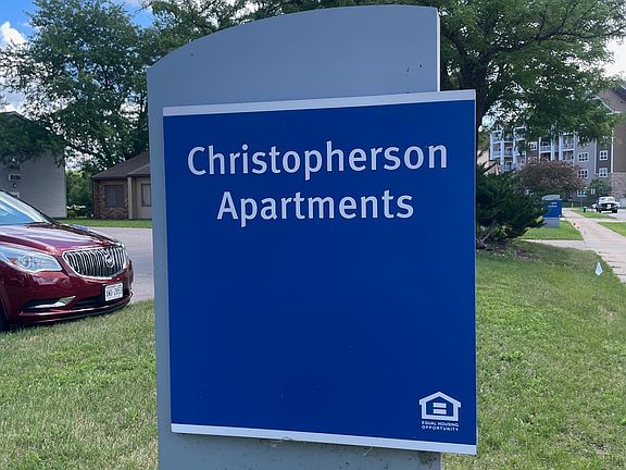 5th image of 2121 Sims Pl APT 11