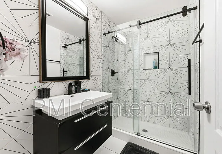 1816 Jameson Cir NE — Photo 22