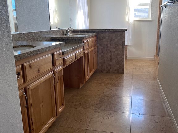 5th image of 1465 Black Bear St #1