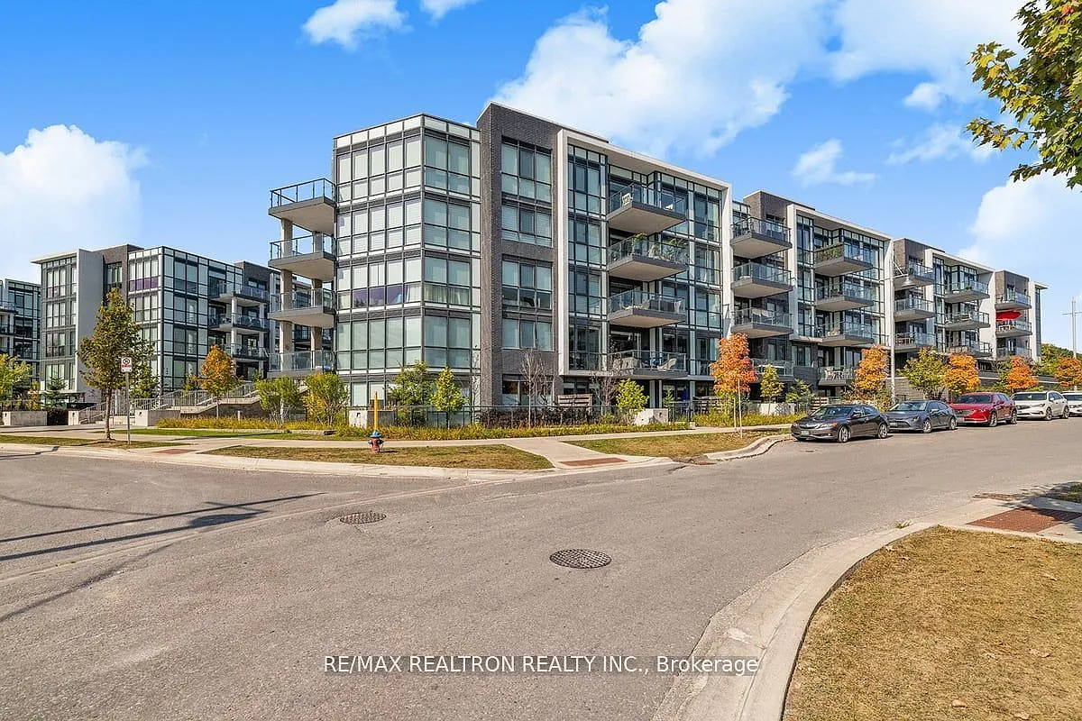 3 bed, $2,500 — Photo 1