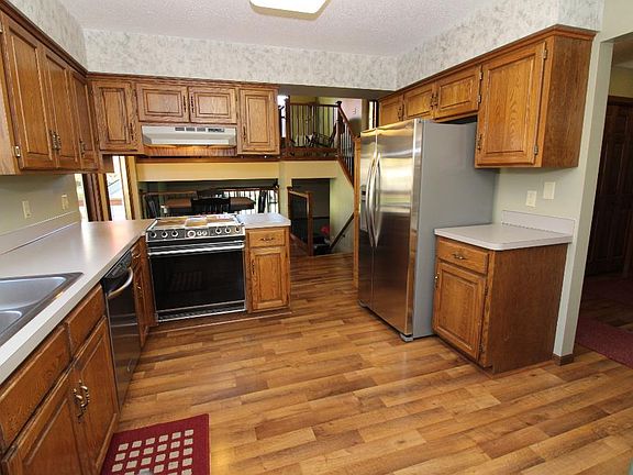 3rd image of 7108 41st St N