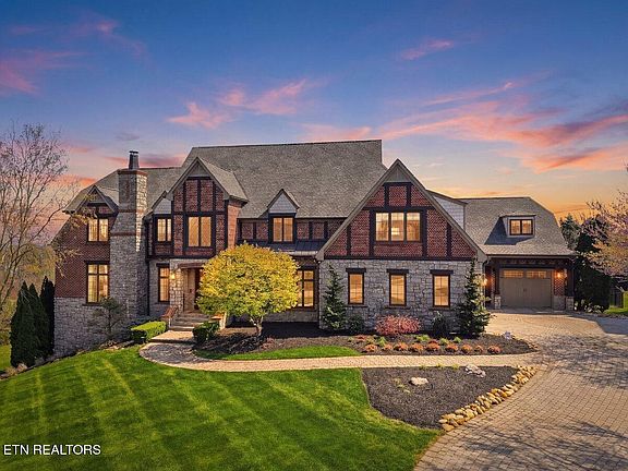 2nd image of 12742 Highwick Cir