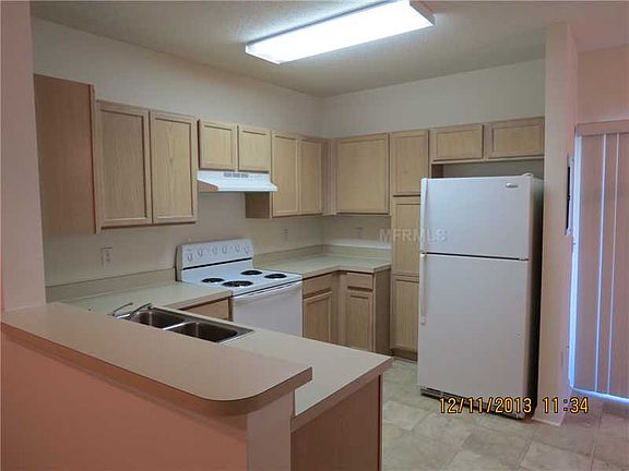 2nd image of 6019 Osprey Lake Cir