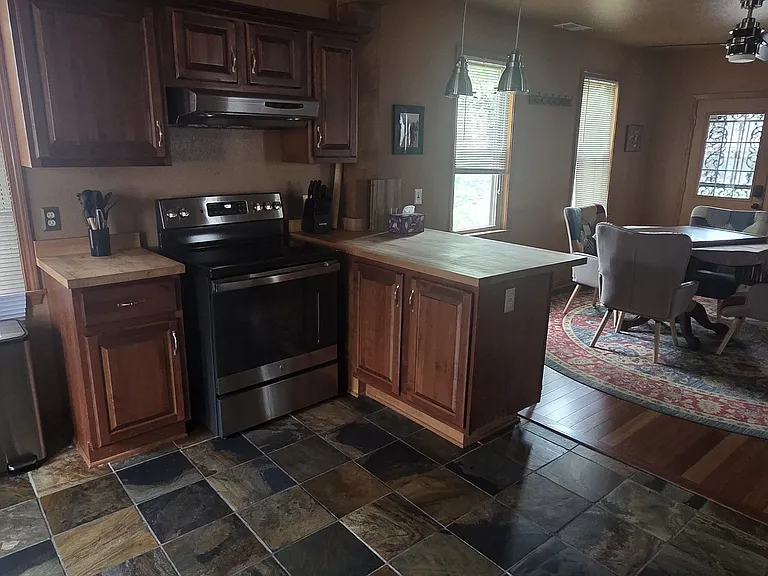 1806 N Arlington Pl #A — Photo 28