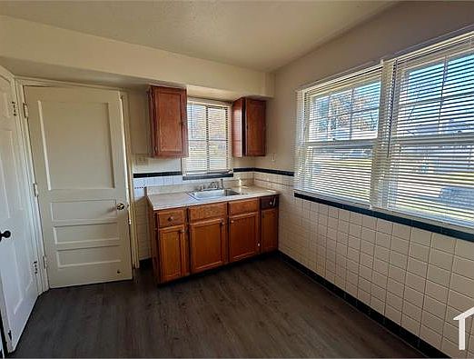 5th image of 5643 Gatesworth Ave