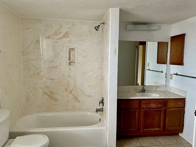 472 Copper Dr NE — Photo 21