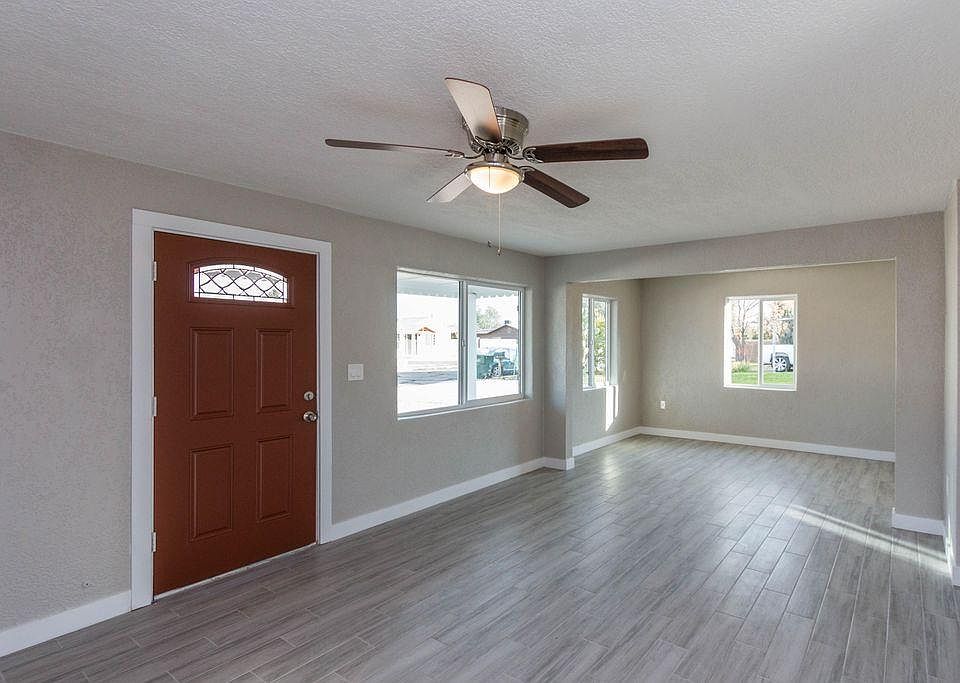 1st image of 4210 N 18th Dr