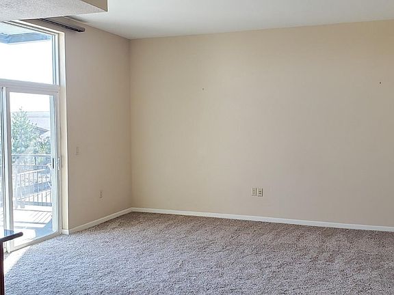 4th image of 8185 E Lowry Blvd Unit 209