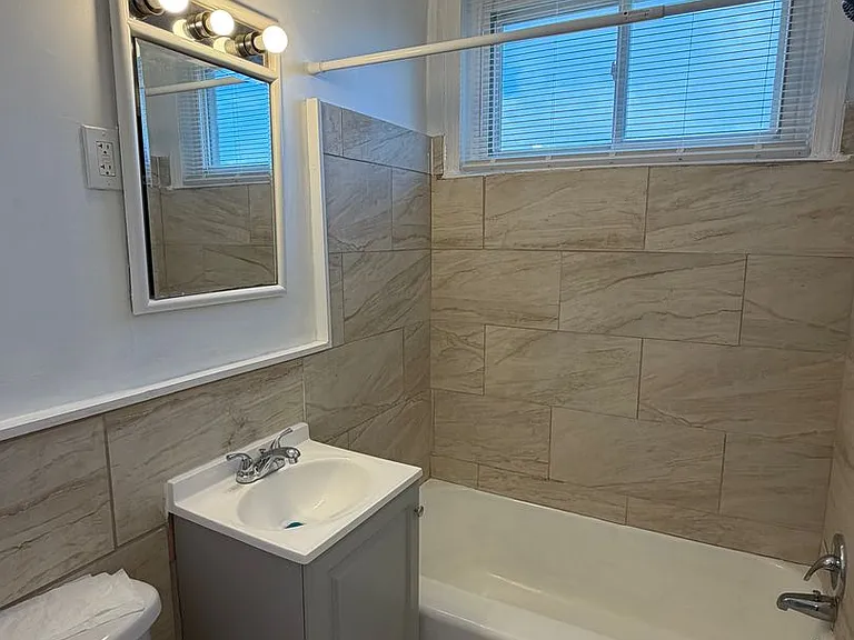 7925 Cedarbrook Avenue — Photo 22
