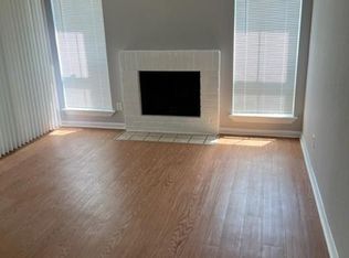 700 Thicket Ln APT 105, Houston, TX 77079