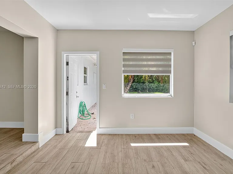 6090 SW 63rd Ave — Photo 14