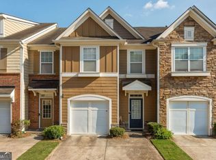 2013 Lakeshore Overlook Cir NW, Kennesaw, GA 30152
