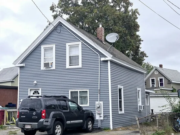 440 Lawrence St, Lowell, MA 01852