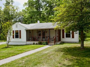 3282 Bradshaw Rd, Salem, VA 24153