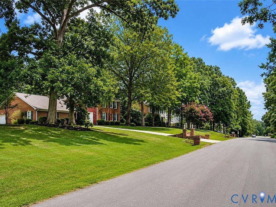 1st image of 3831 Monza Dr #2