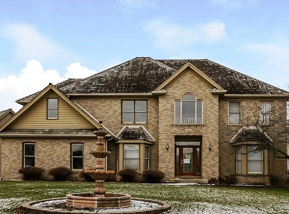 2nd image of 2 Breckenridge Dr