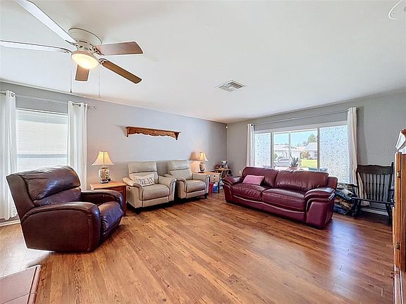 2nd image of 8221 PALENCIA DRIVE