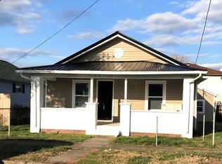 1307 13th St, Nitro, WV 25143