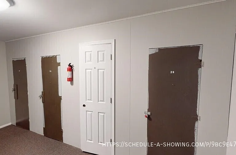 403 E Park St #32 — Photo 12