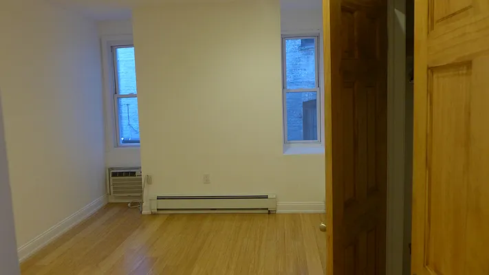 Rented by Garfield Realty  | media 17