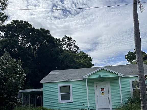 2nd image of 1704 South Avenue