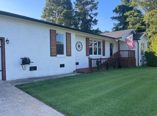 174 Weatherstone Dr, Forest City, NC 28043