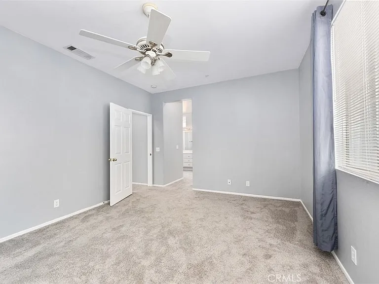 437 N Castletown #C — Photo 23