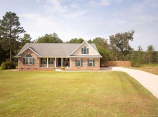 185 Furlong Ln, Raeford, NC 28376