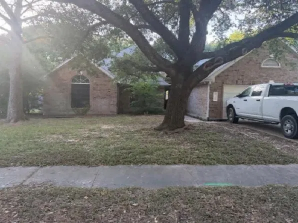 1206 Brophy Dr, Pflugerville, TX 78660
