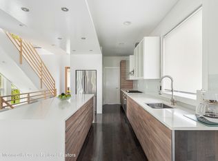 736 Newman Springs Rd, Middletown, NJ 07748