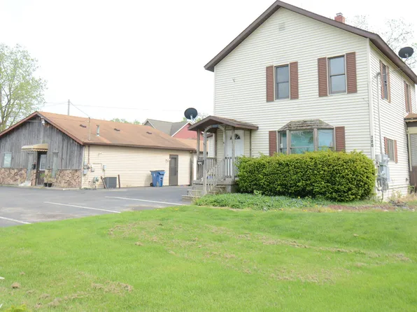 200-202 E McNeil St, Corunna, MI 48817