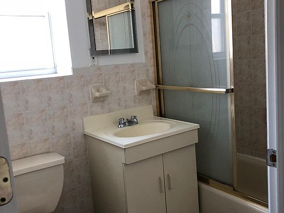 Bath Rm