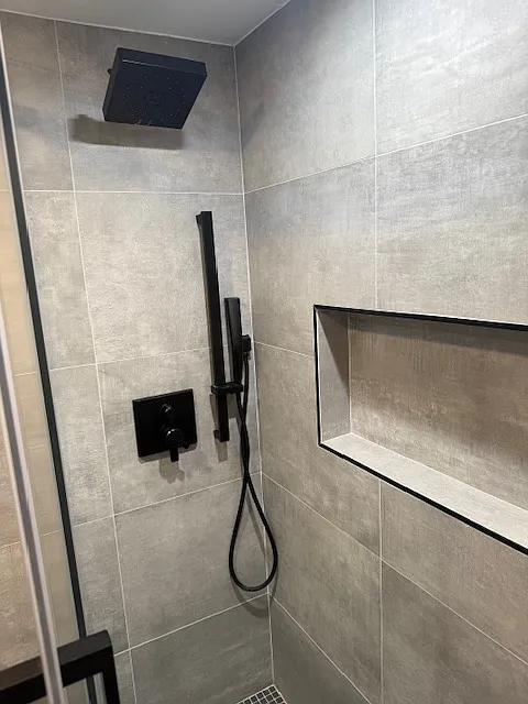 1 bed, 450 sqft, $2,600 — Photo 3