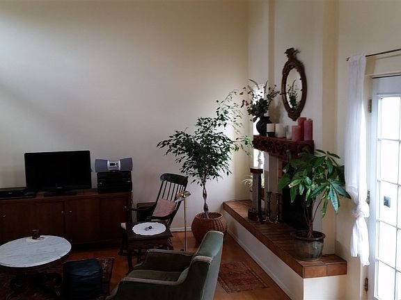 2nd image of 2532 Calle De Rincon Bonito