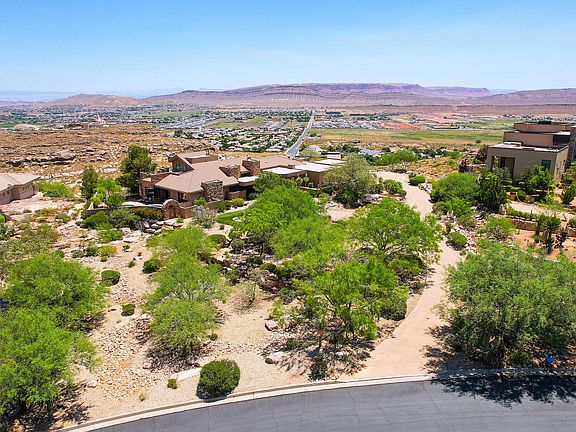 4th image of 2021 S Stone Canyon Dr