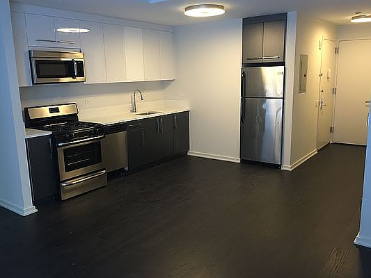 3rd image of 235 E 44th St APT 3E