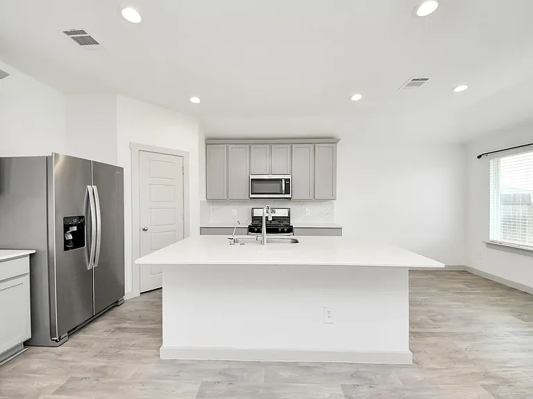 7923 Cattleman Valley Dr — Photo 9