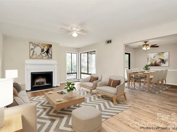 8022 Princess Ann Dr, Charlotte, NC 28212