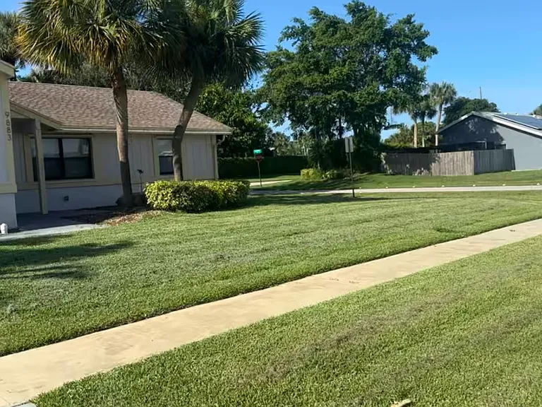 9883 Liberty Ct — Photo 4