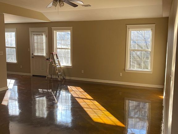 2nd image of 1717 Michael Dr