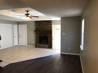 404 Jordan Ln APT B, Arlington, TX 76012