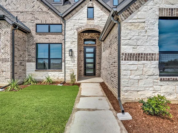 2050 Wilson St, Howe, TX 75459