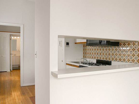 3rd image of 326 E 81st St APT 6FE