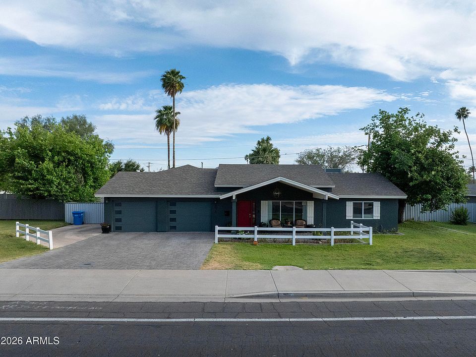 1st image of 3025 E CAMPBELL Avenue
