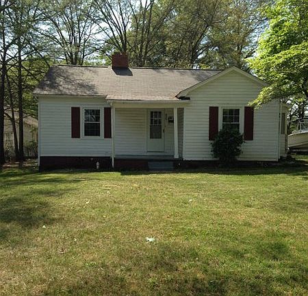 2nd image of 825 S South St