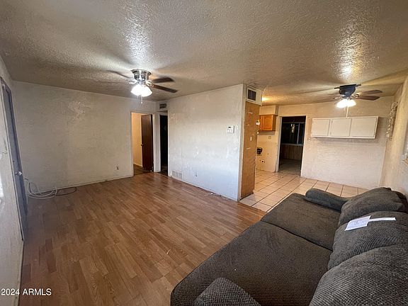 5th image of 2230 E PUEBLO Avenue